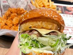 -The Habit Burger Grill 哈比特汉堡(复兴soho店)