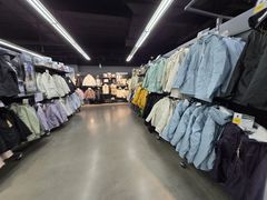 -迪卡侬(西三旗店)