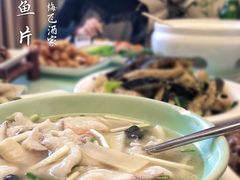 溜鱼片-梅飞酒家(名辉豪庭店)