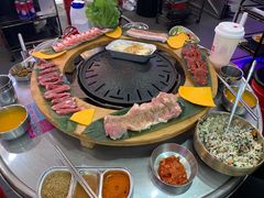 -玄希浪漫厨房·韩料烤肉(湖滨银泰in77店)