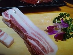 -唯成•韩国炭火烤肉 유성고기