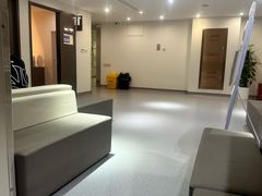 -爱康国宾体检中心(五角场万达广场分院)