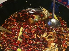 -何师傅美蛙鱼头(汉街店)