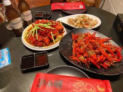 -沪小胖小龙虾(淮海中路旗舰店)