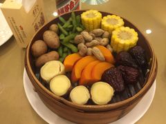-唐乐宫·歌舞剧院餐厅