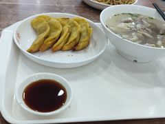 牛肉锅贴-草桥清真牛肉锅贴扁食店