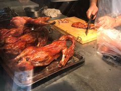-上海枇杷烤鸭(燕丰商场店)