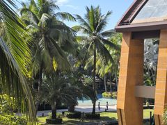 -三亚湾海居铂尔曼度假酒店