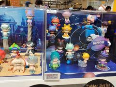 -泡泡玛特POPMART(上海环球港店)