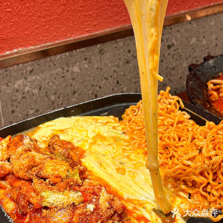 来广州第一件事：吃巨巨巨拉丝的烤芝士条！！