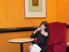 -深圳富苑皇冠假日套房酒店