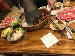 -东镇老火锅(长春路首店)