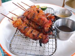 -Cha Cha's Beach Cafe