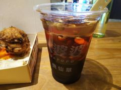 蜂蜜味烧仙草-八婆婆烧仙草(曾厝垵店)