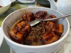 黑猪红烧肉-闲湖城·黄龙饭店