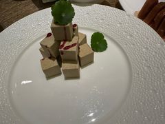-悦泰环球美食自助(金茂旗舰店)
