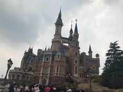 -迪士尼乐园停车场
