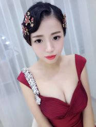 点击看大图 -艾米丽婚纱礼服