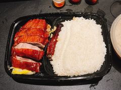 至尊脆皮烧鹅肶饭-佳记厚街烧鹅濑粉(广州总店)