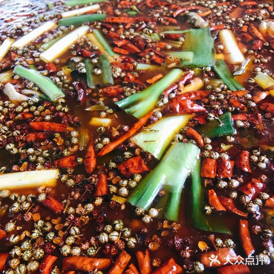 愉大姐聚源春渔荘(汉中总店)