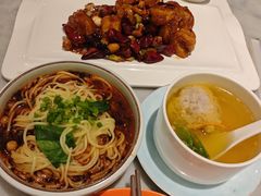-渝信川菜 · 川味家常菜(财富购物中心店)