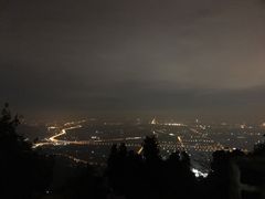 -鬼笑石后山停车场