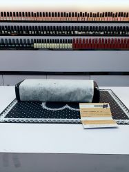 -美斯洛美甲美睫连锁店