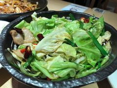 手撕包菜-关东小磨东北菜(上海长风大悦城店)