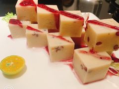 -渝半城经典川粤菜(重庆天地店)