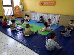 -红黄蓝成长中心(公益西桥校区)