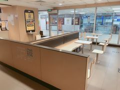 -麦当劳(东直门外大街店)