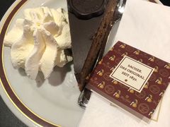 -Cafe Sacher(WIEN)