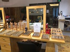 -肆兮眼镜·蔡司·徕卡战略合作店(大坪店)