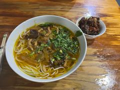 辣子鸡-越洋肖氏老米线(杨家坪店)