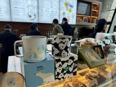 -抱抱地球咖啡馆(国家海洋博物馆店)