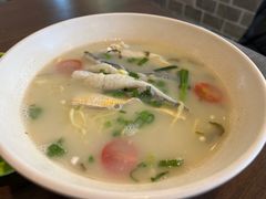 -玖鲜小笼(中山广场店)