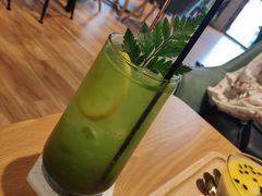 远汀茶醒-ZING COFFEE 镜咖啡