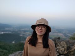 -鬼笑石后山停车场