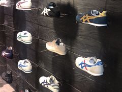 -ABC MART(心斎橋店)