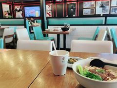大堂-李先生牛肉面大王(上海站南广场店)
