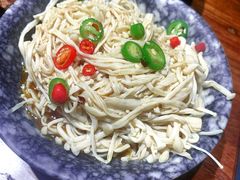 -八月美食小馆(银泰城总店)