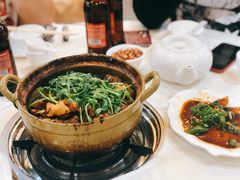 -渝君重庆火锅(嘉宾路店)