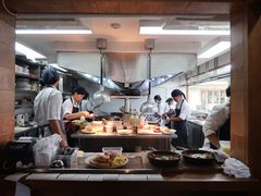 -ROAST coffee & eatery