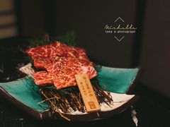 -山川小町·极番烧肉(新地假日广场店)