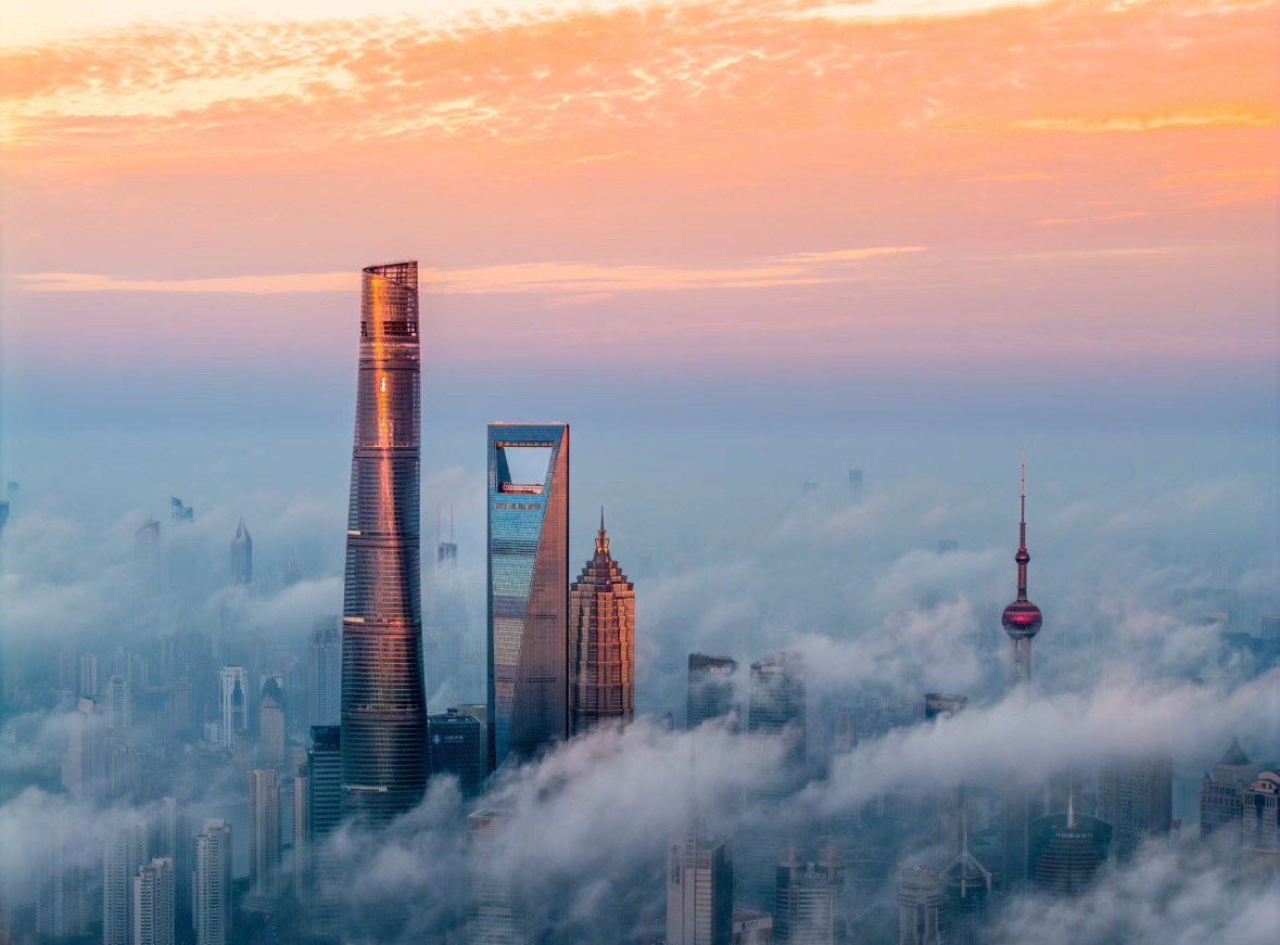 上海今早上空史诗级云海