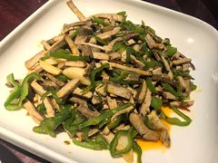 青椒炒臭豆腐丝-集贤门·徽菜(南山店)
