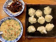 -张家巷美食(南浔店)