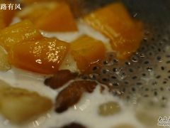 白雪黑珍珠-满记甜品(王府井北京市百货大楼店)