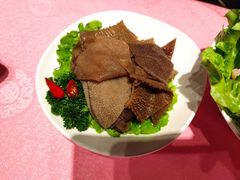 -行家海鲜火锅酒家(静安寺店)