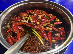 -马路边边串串香(苗栗路店)